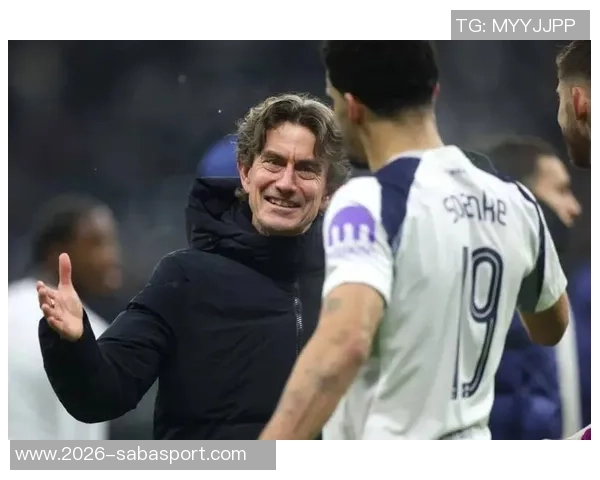 弗兰克谈西蒙斯红牌上诉无效罗梅罗激情或影响冷静表现 弗兰克谈西蒙斯红牌上诉无效罗梅罗激情或影响冷静表现